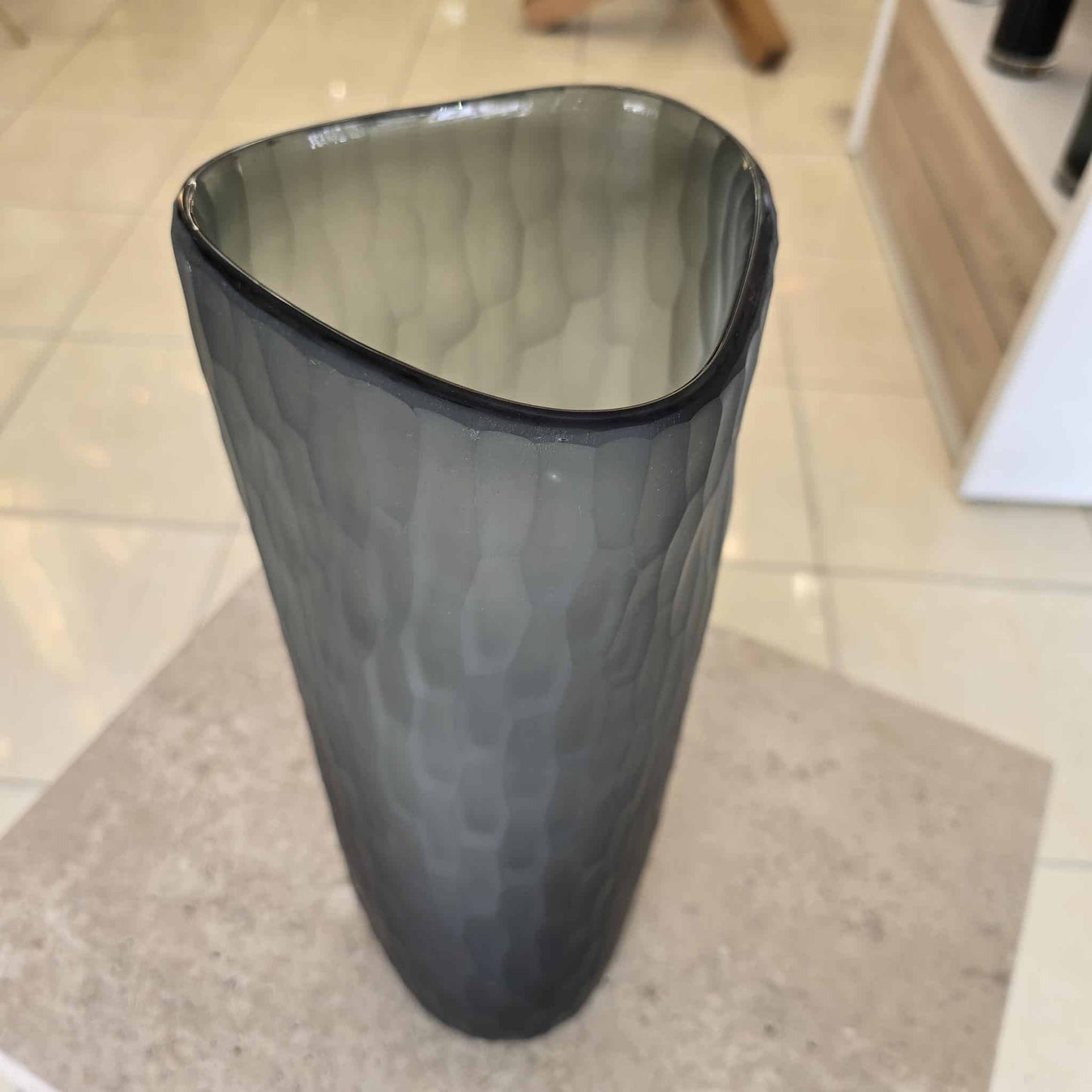 Vase A9