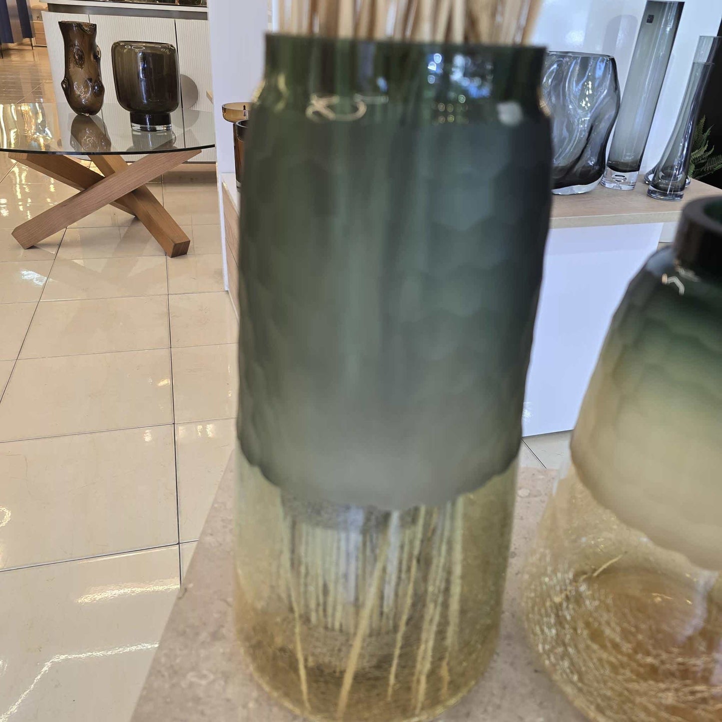 Vases 175/8-9