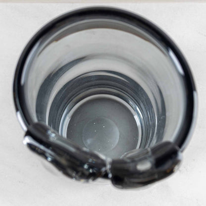 Vase en verre  180-10/11