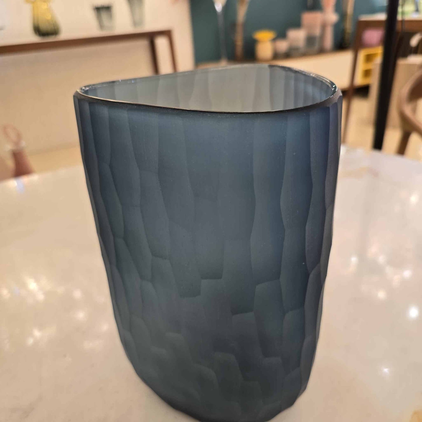 Vase A11