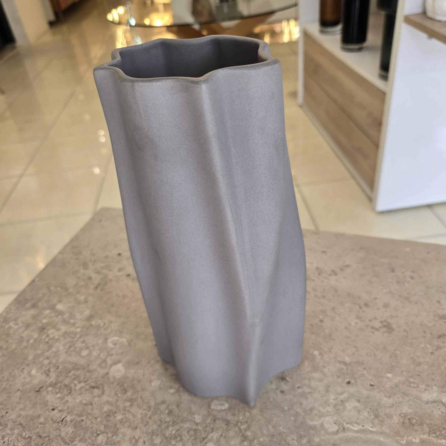 Vase A13