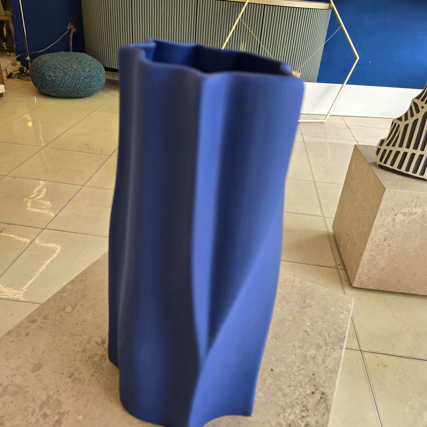Vase A18