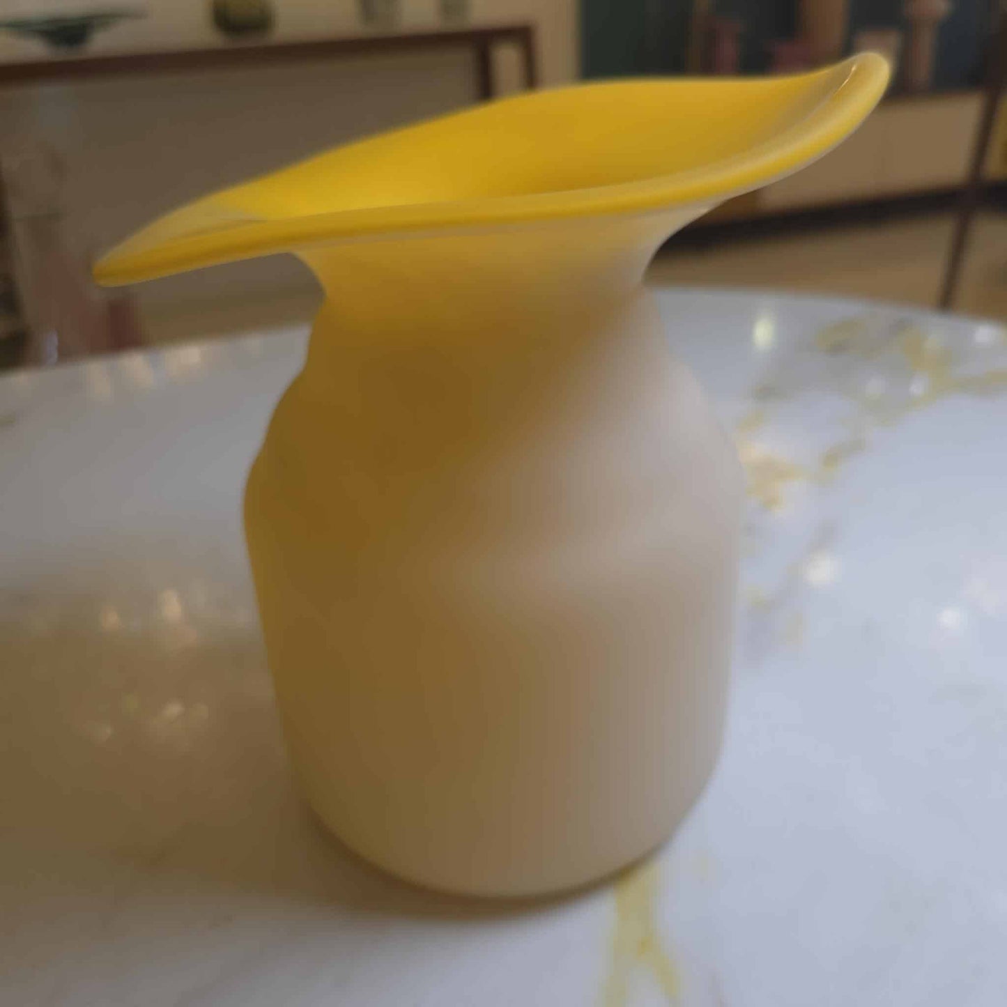 Vase 835-6