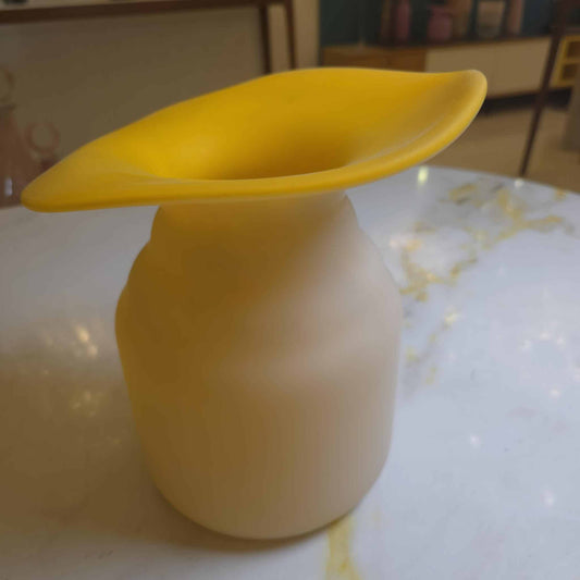Vase 835-6