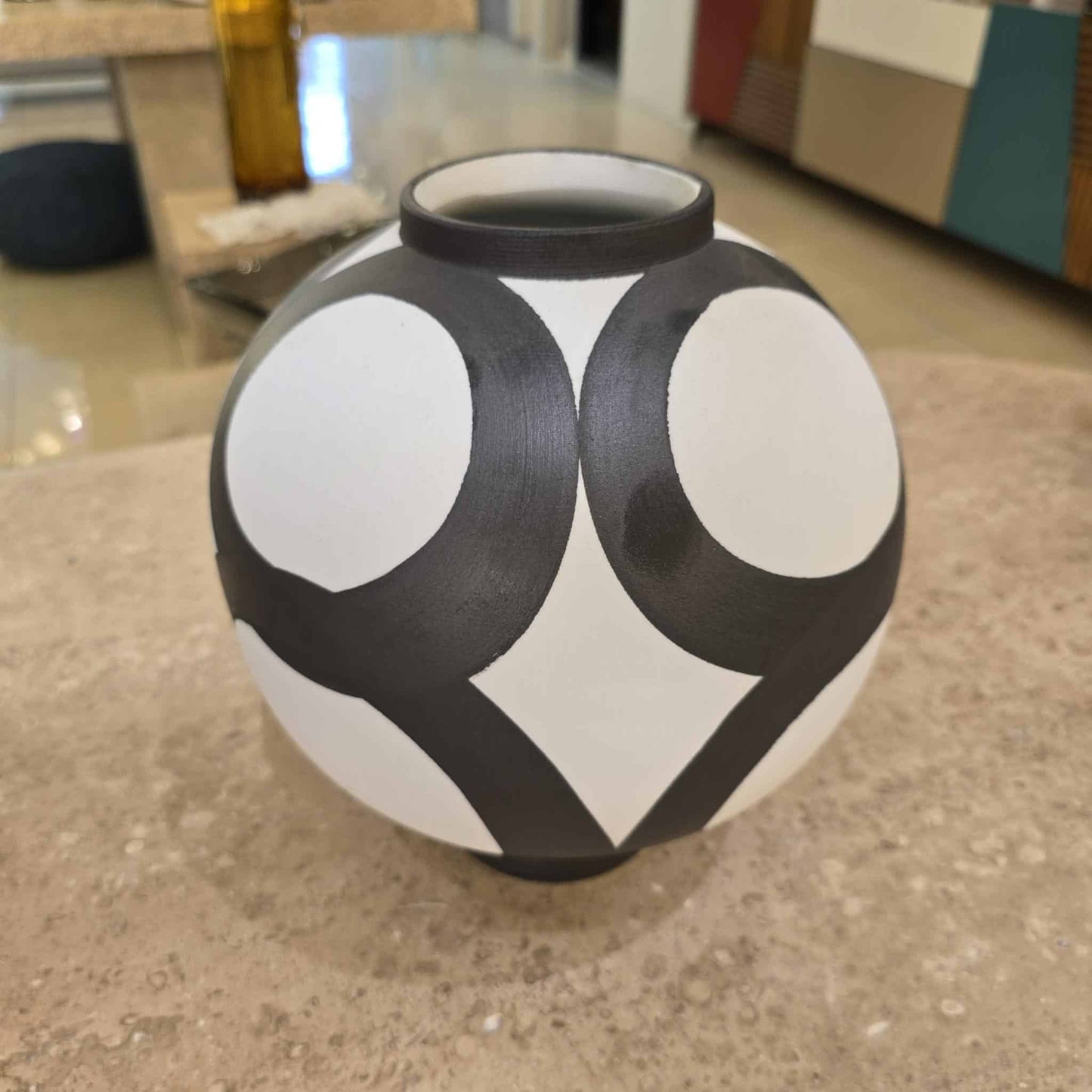 Vases 147/7-8
