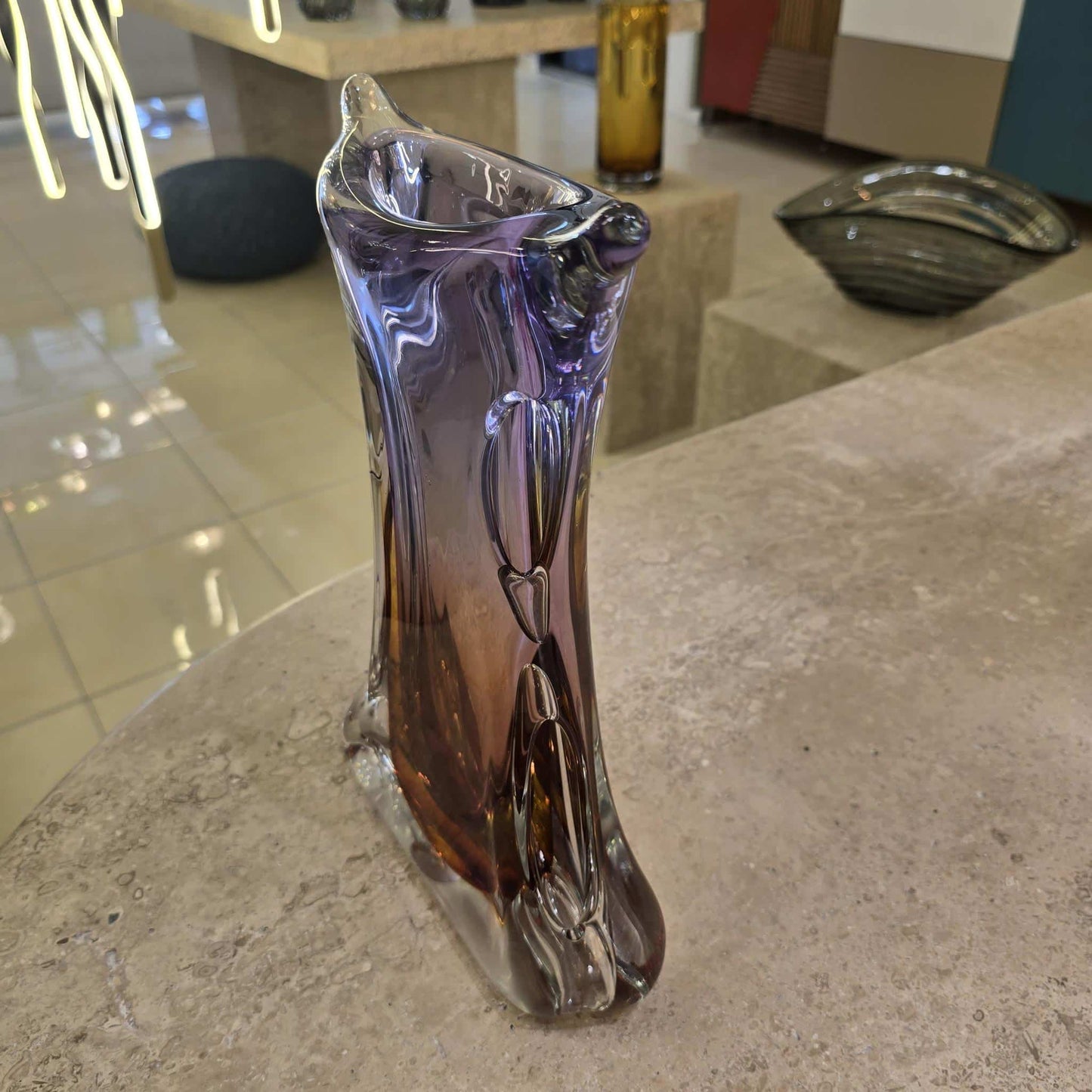 Vase 832-1