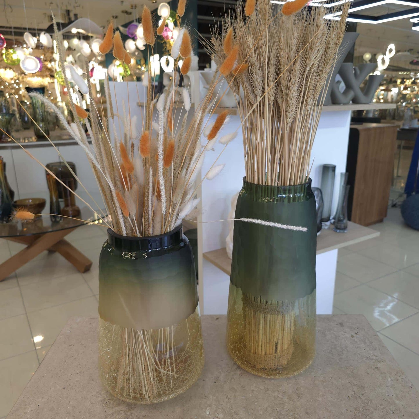 Vases 175/8-9